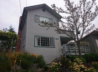 348 N 76th St, Seattle, WA 98103