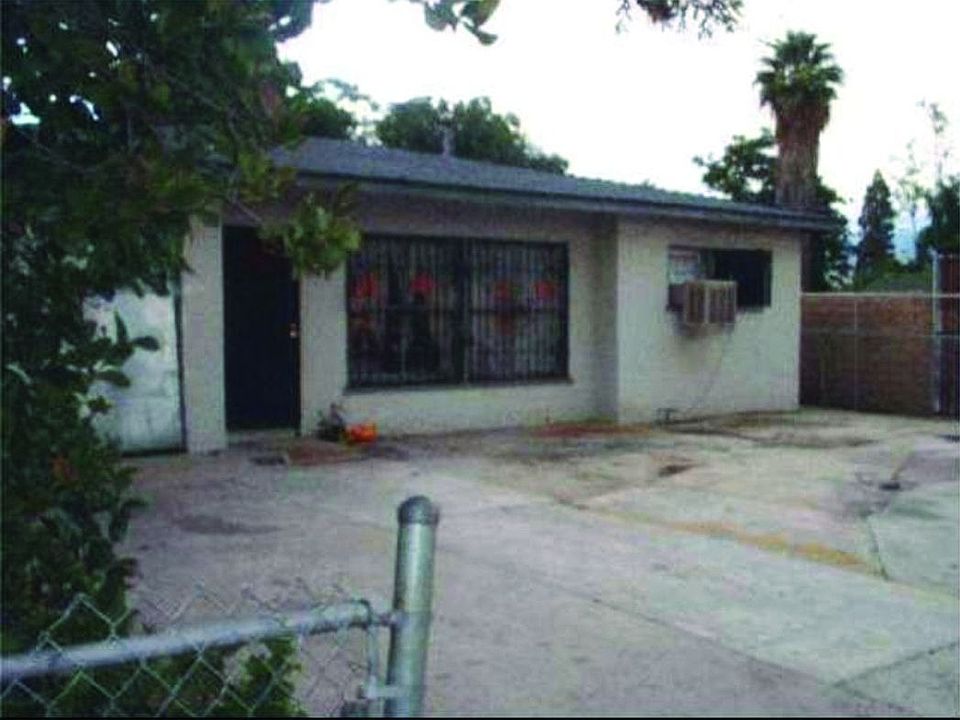 1st image of 986 Home Ave
