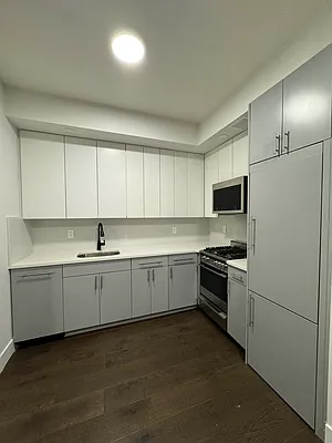 Rented by Besen Partners, LLC | media 6