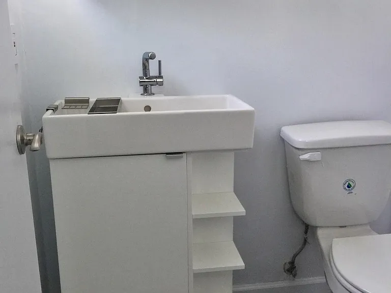 2224 S Spaulding Ave #3 — Photo 8