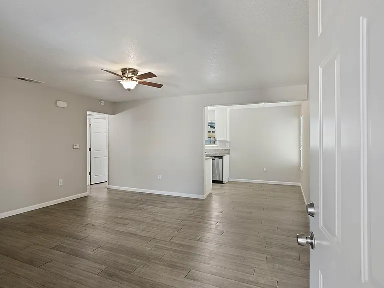 3435 Pacific Ave #3 — Photo 2