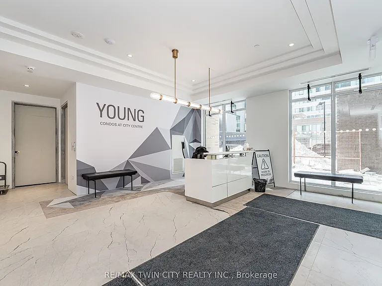 55 Duke St W #606 — Photo 14