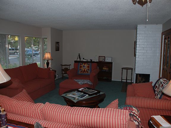 5th image of 721 Chabot Dr