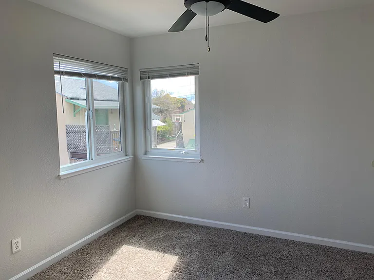 1316 Ashby Ave #D — Photo 8