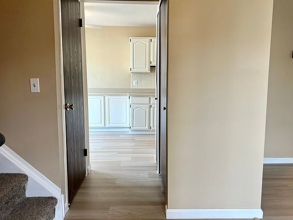 3rd image of 42127 Gladwin St #417