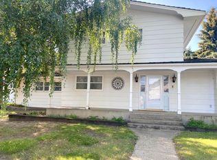820 Park Pl, Williston, ND 58801
