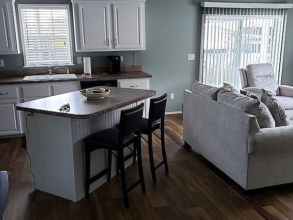 5th image of 269 Southwinds Dr
