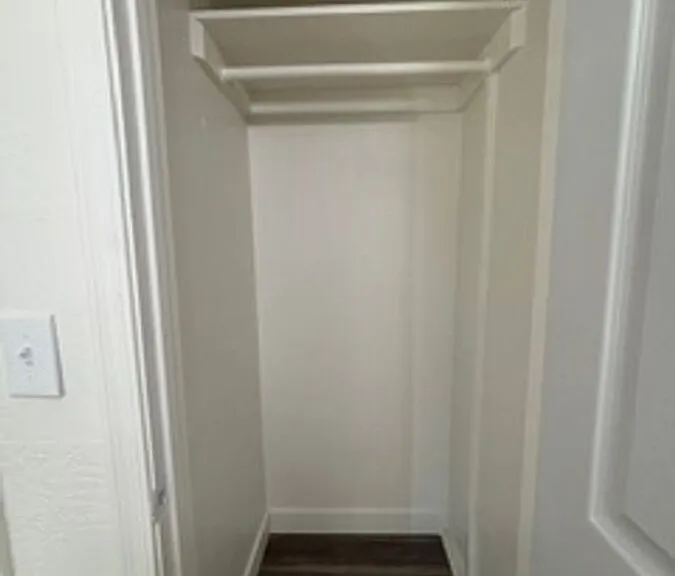 502 E Cody Dr — Photo 23