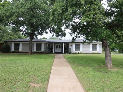 800 W Main St, Ranger, TX, 76470