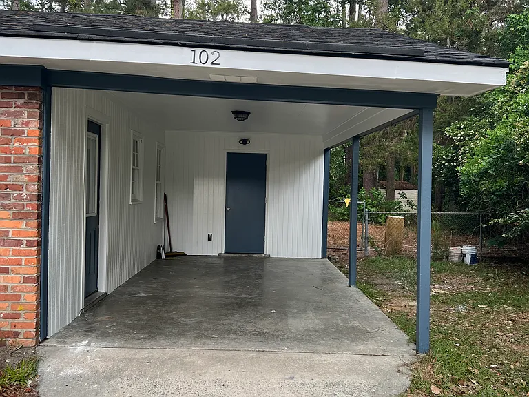 102 Juniper Cir — Photo 3
