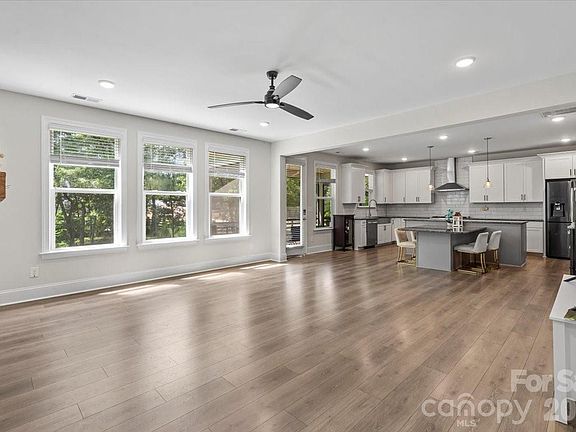 2nd image of 221 Burree Rd