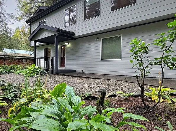 11900 Mendenhall Loop Rd, Juneau, AK 99801