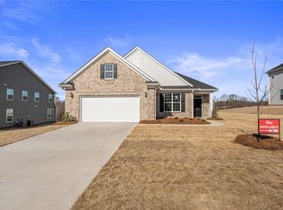 774 Oak Hill Ln, Belton, SC 29627