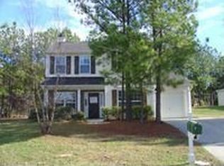 210 Briarhaven Dr, Durham, NC 27703