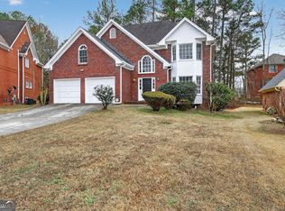 6385 Southland Forest Dr, Stone Mountain, GA 30087