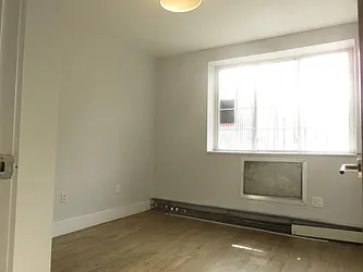 Rented by Rennit Inc.