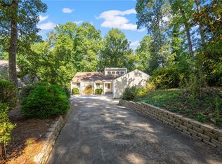 106 Tulip Ln, Westminster, SC 29693