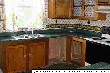 3rd image of 17575 J B Averett Rd