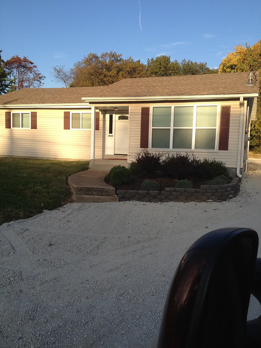 3035 Telegraph Rd photo 1