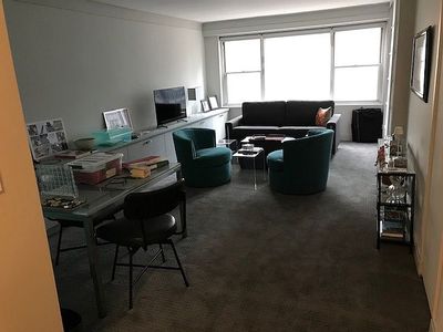 150 E 61st St APT 5A, New York, NY, 10065