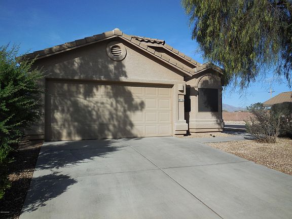 2nd image of 8726 N Moonfire Dr