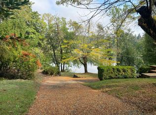 1104 Page Rd, Winchester, OR 97495