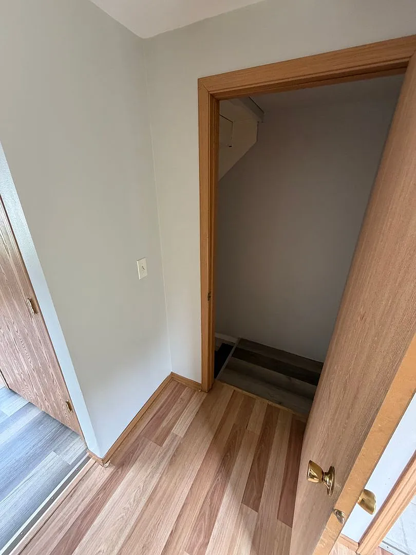3727 Parkway Boulevard — Photo 3
