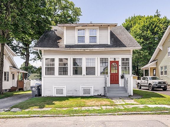 2nd image of 108 Ashland Ave