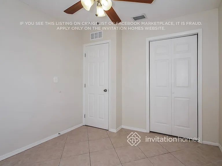 923 38th St W — Photo 11