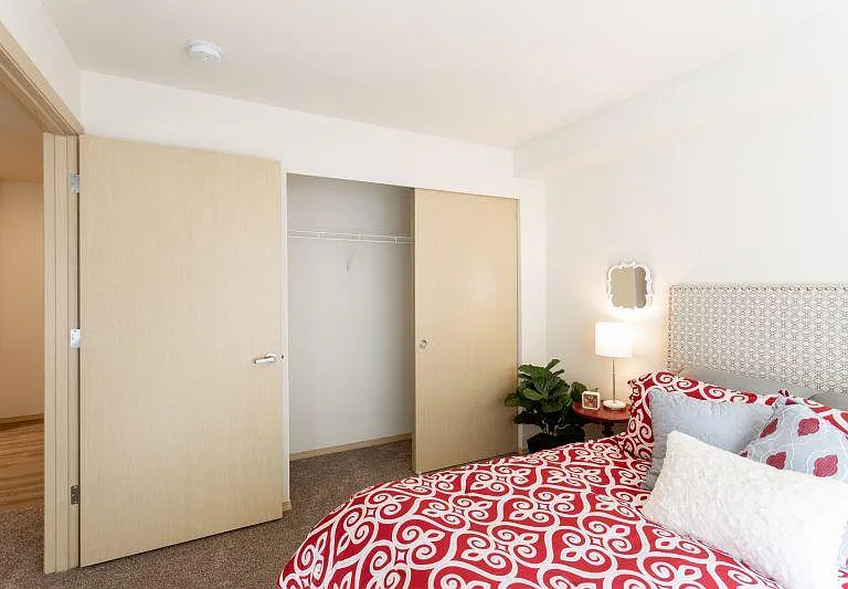 Boulevard Place Senior Living Apartments — Photo 9
