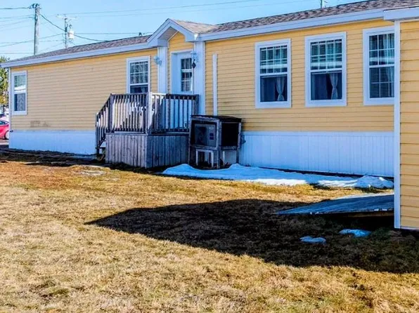 14 Telex Ln, Dieppe, NB E1A 8H5