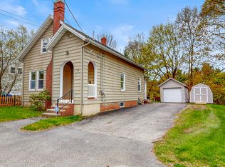 19 Fairlawn Avenue, Lewiston, ME 04240