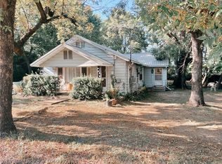 120 Witteville Rd, Poteau, OK 74953