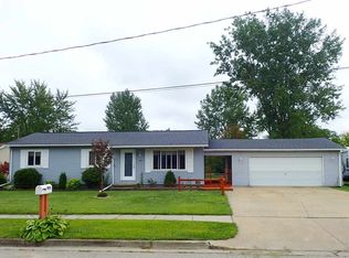 405 Roberts St, Auburn, MI 48611