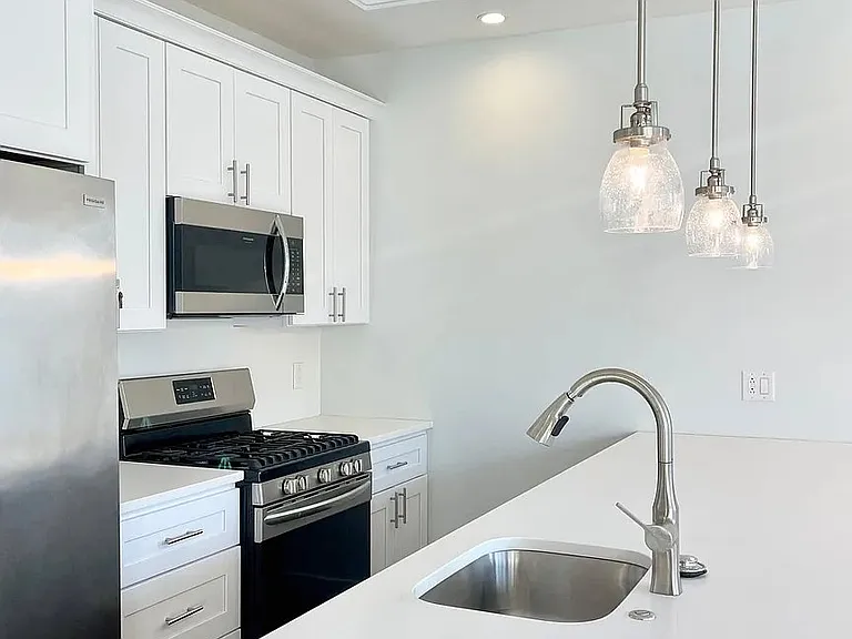 1337 N Franklin St #3-1 — Photo 15