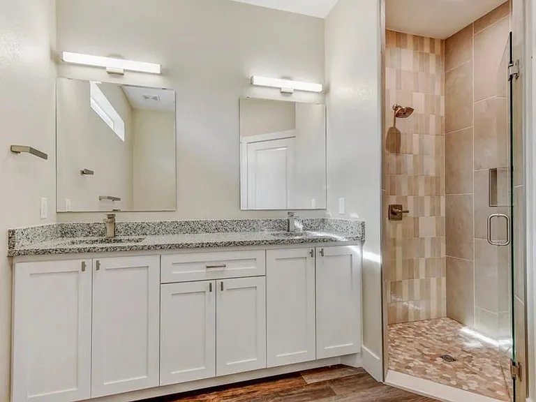 920 W Coffin St — Photo 10