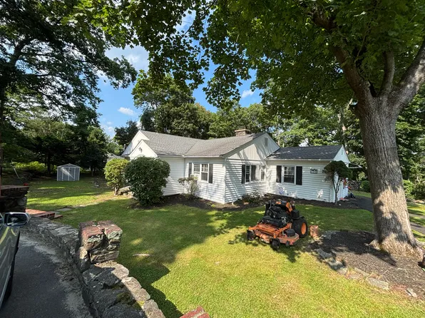 124 Vista Ter S, Mahopac, NY 10541