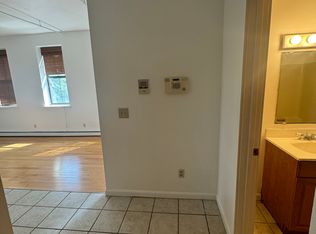 46 Washington St APT 202, Haverhill, MA 01832