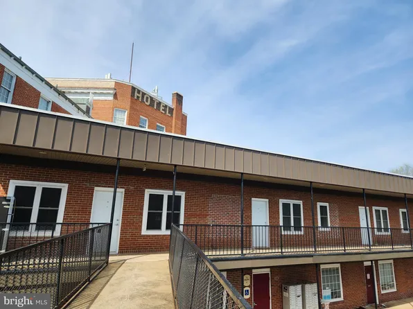 2205 Princess Anne St #200, Fredericksburg, VA 22401