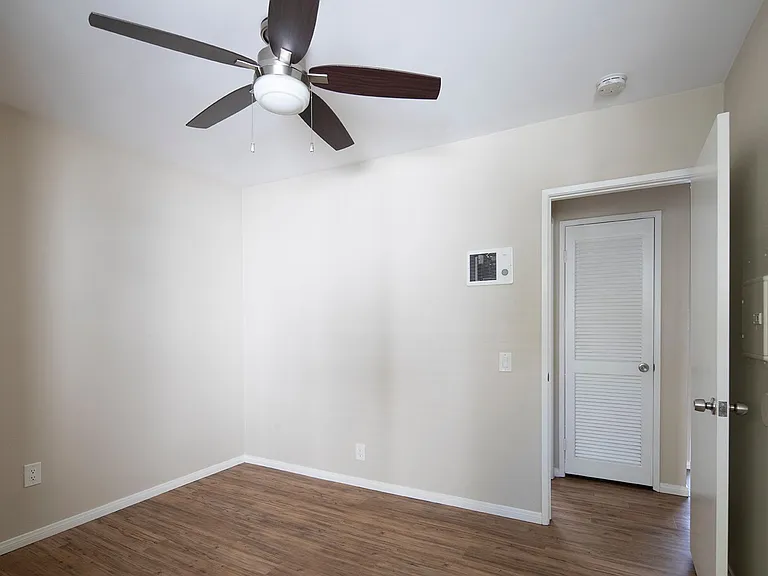 3736 Arnold Avenue — Photo 9