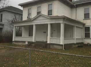 903 S 7th St, Terre Haute, IN