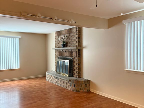 5th image of 18 Glenhaven Dr Floor 1
