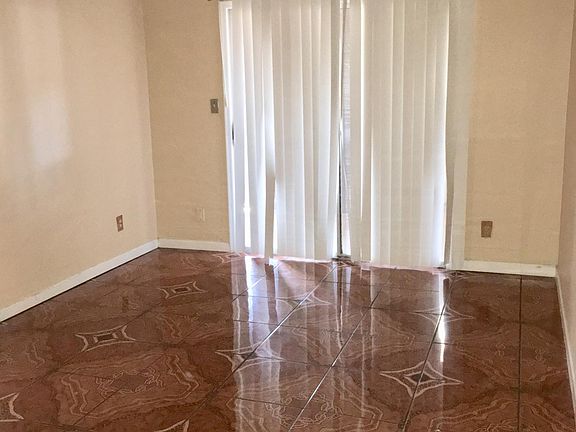 5th image of 4820 N 89th Ave Unit 94