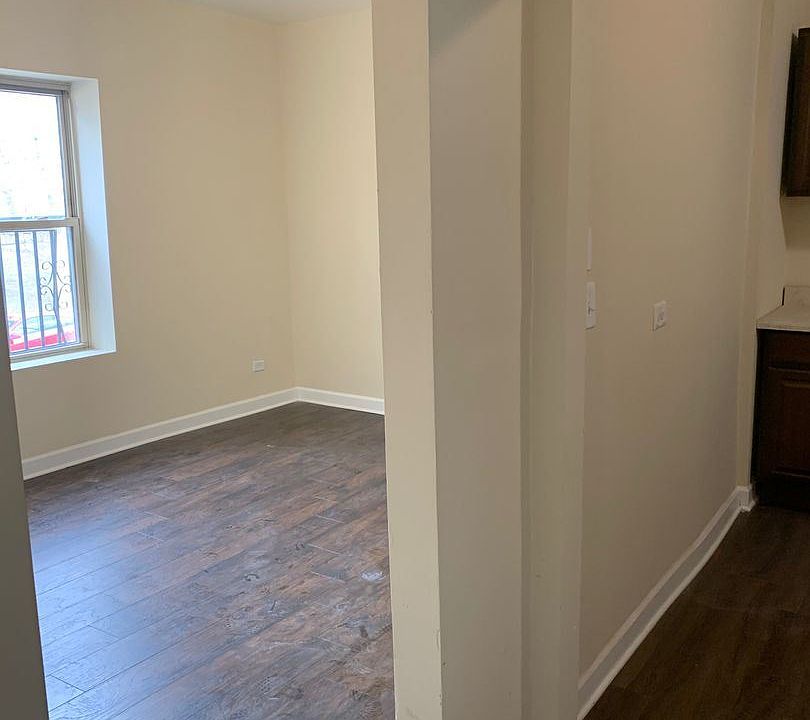 1st image of 3001 W 19th St APT 1N