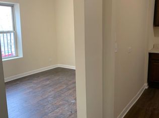 3001 W 19th St APT 1N, Chicago, IL 60623