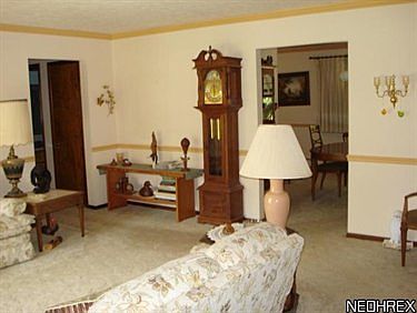5th image of 5724 Basswood Dr