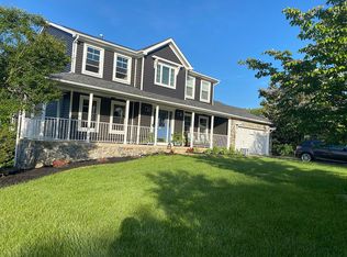 50 Brook Meadow Cir, Shrewsbury, PA 17361
