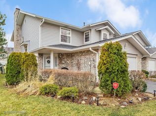 674 N Tamarac Blvd, Addison, IL 60101