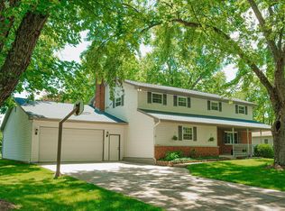 2475 Darwin Dr, Columbus, OH 43235