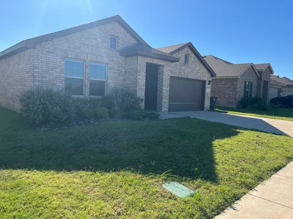 829 Peighton Dr, Cleburne, TX 76033